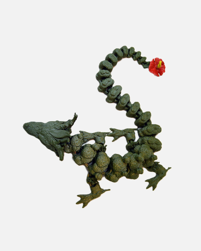 Lielā meža pūķene (kustīga)